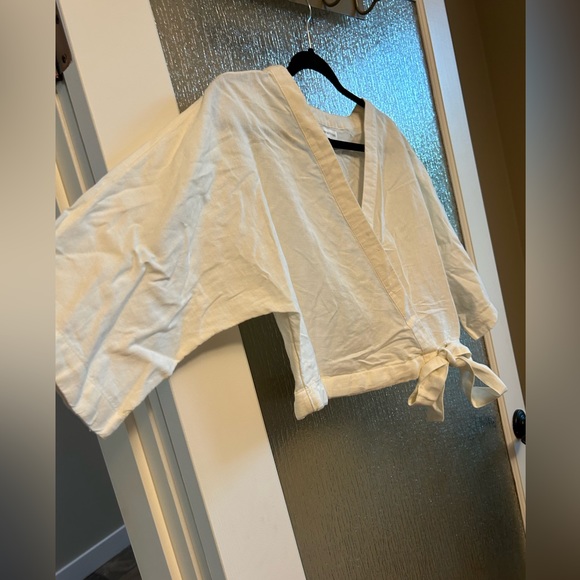 NWOT Urban Outfitters Wrap Top - Picture 4 of 9